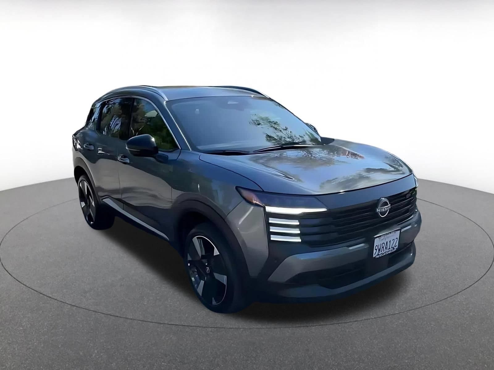 Thumbnail: 2026 Nissan Kicks - 3