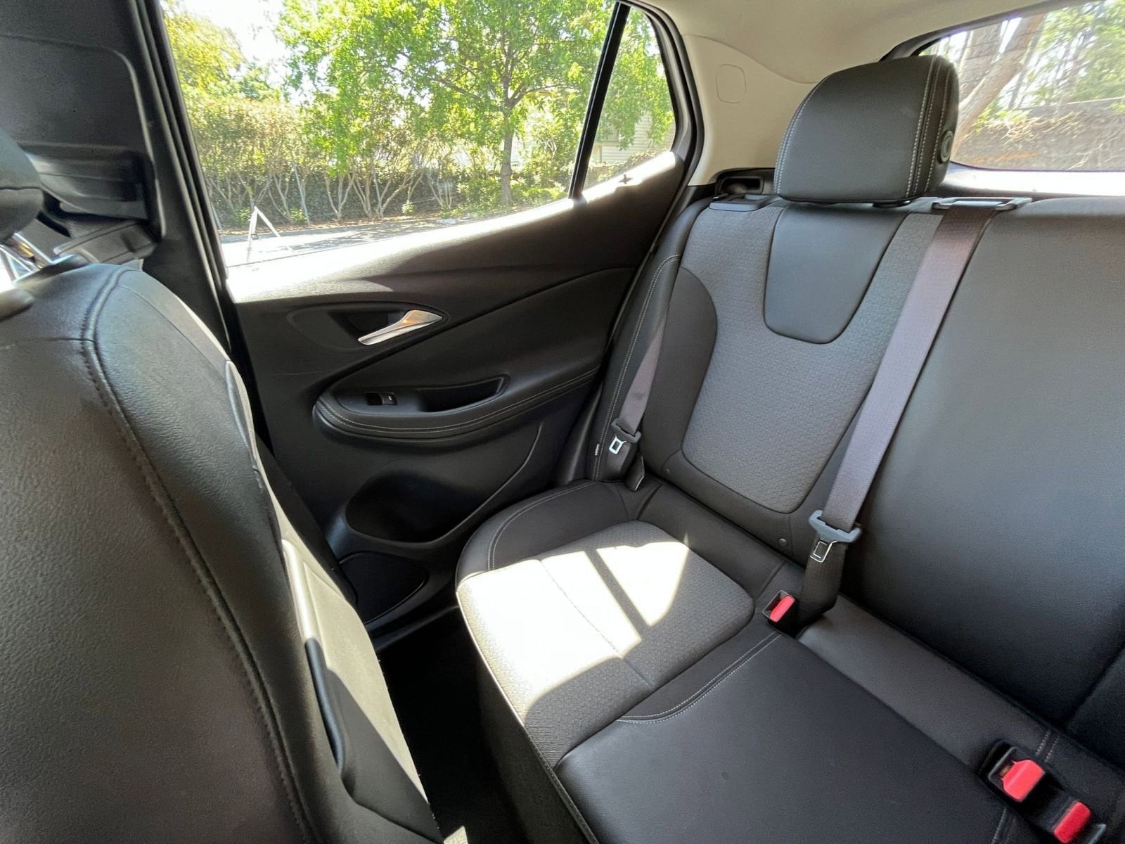 2025 Buick Encore GX Preferred - Photo 38