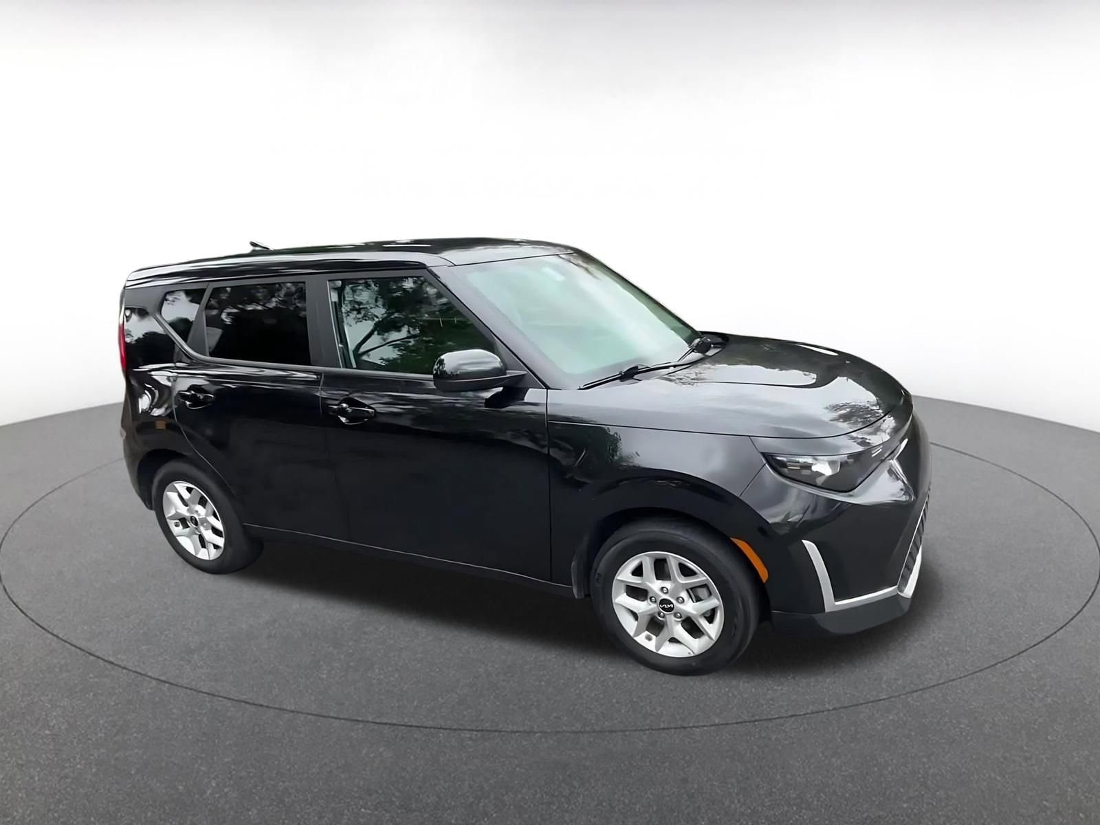 Thumbnail: 2025 Kia Soul - 2
