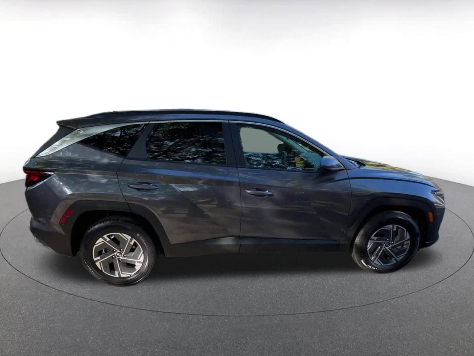 Thumbnail: 2025 Hyundai Tucson - 16