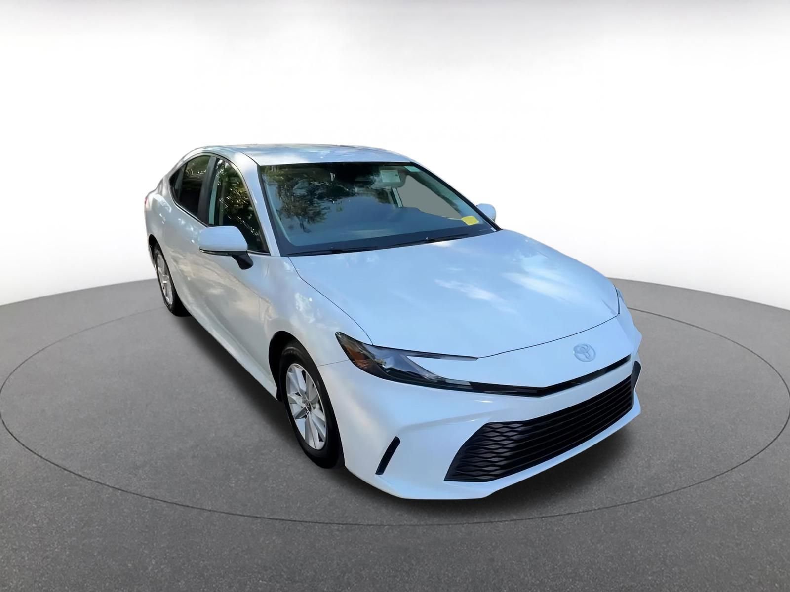 Thumbnail: 2025 Toyota Camry - 3