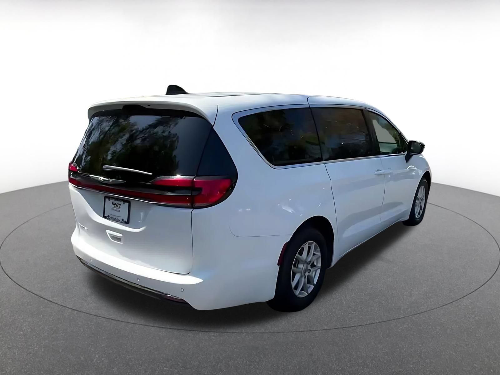 Thumbnail: 2025 Chrysler Pacifica - 14