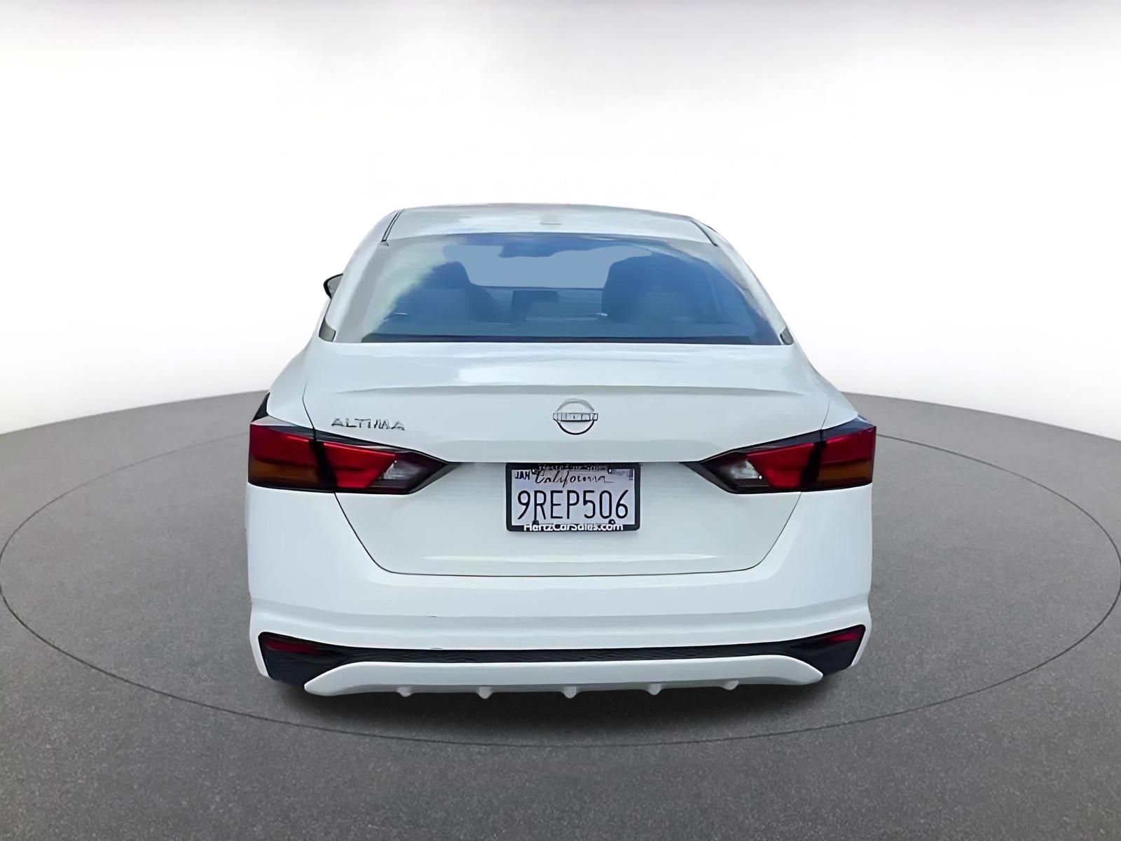 Thumbnail: 2025 Nissan Altima - 12