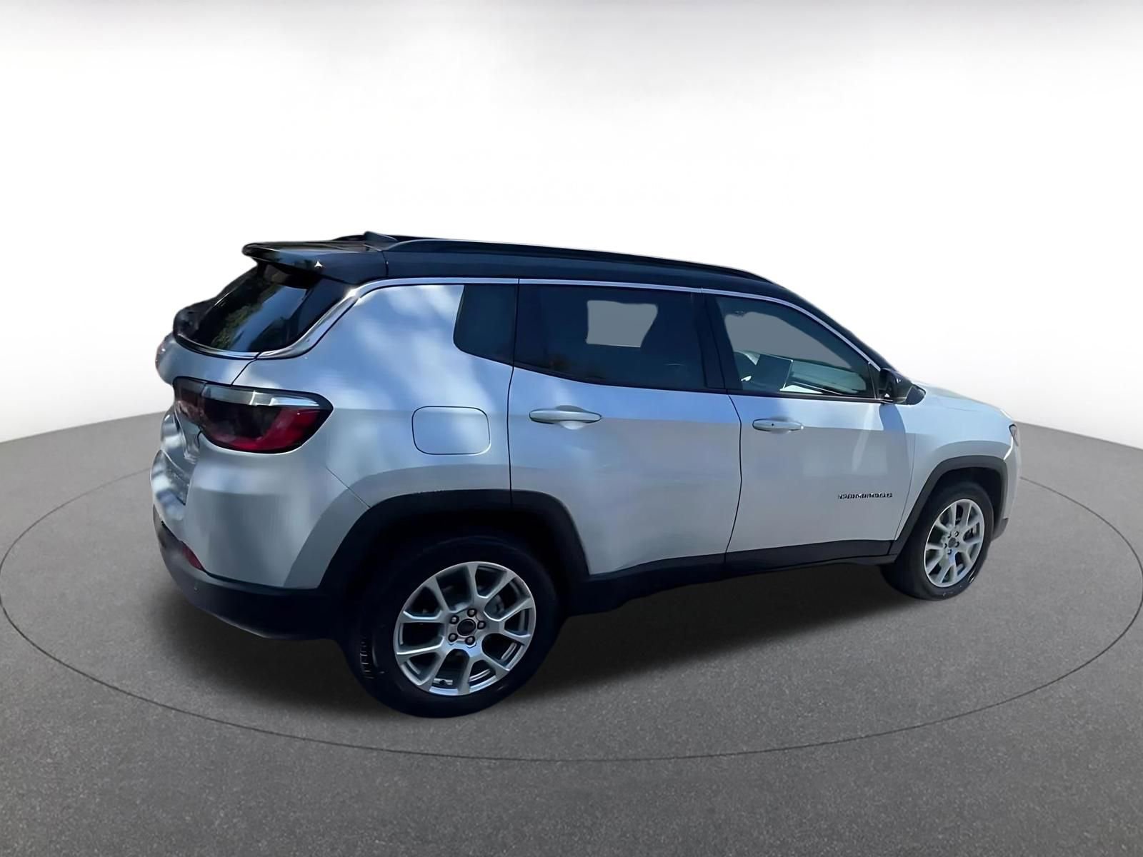 Thumbnail: 2025 Jeep Compass - 14