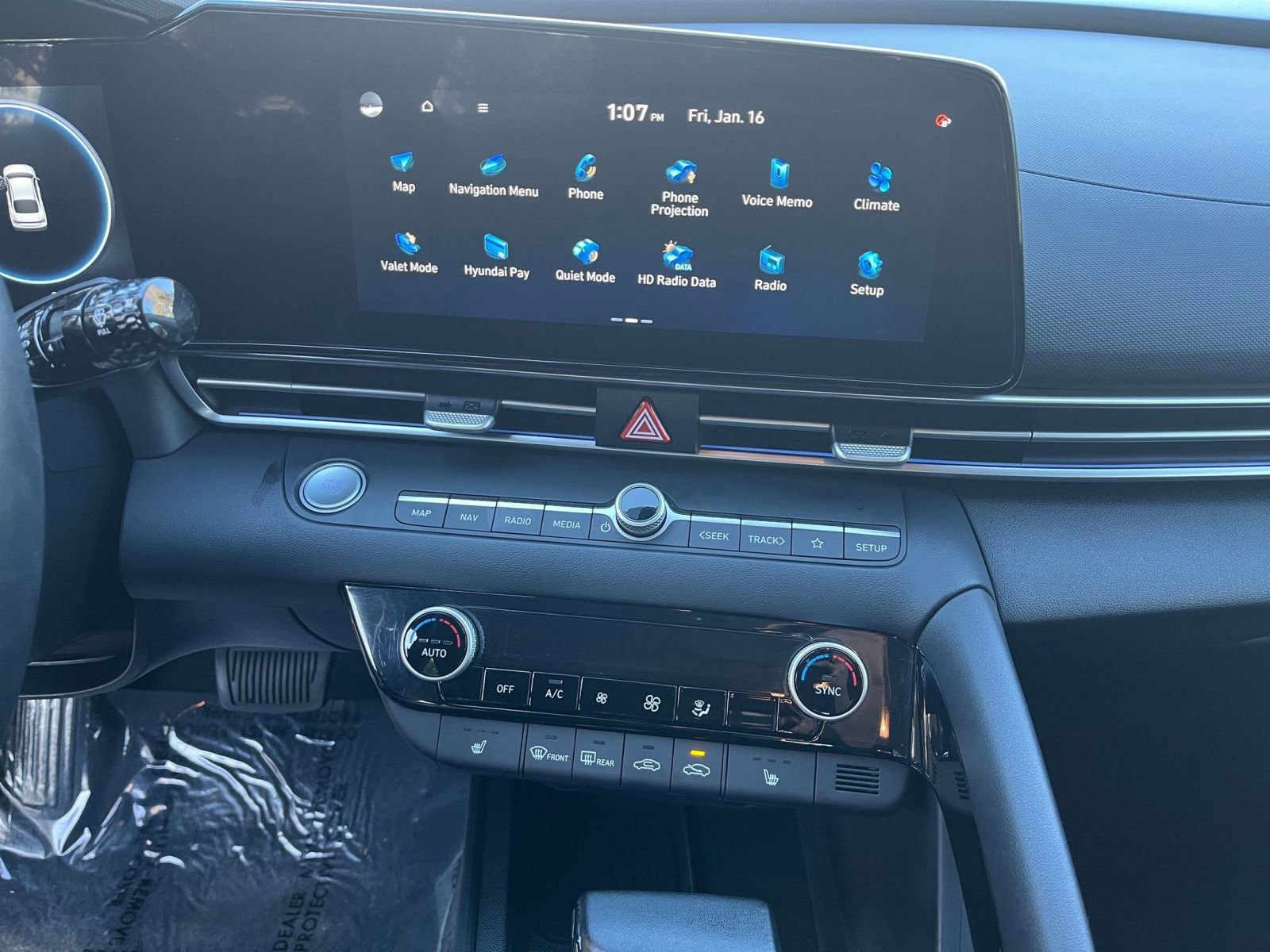 Thumbnail: 2025 Hyundai Elantra - 18