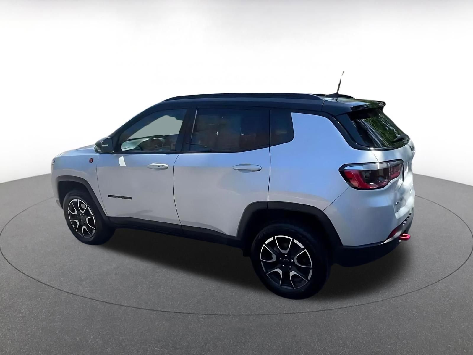 Thumbnail: 2025 Jeep Compass - 10