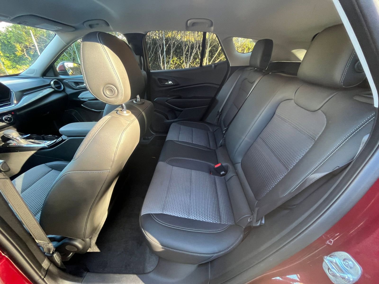 Thumbnail: 2025 Chevrolet Trax - 23