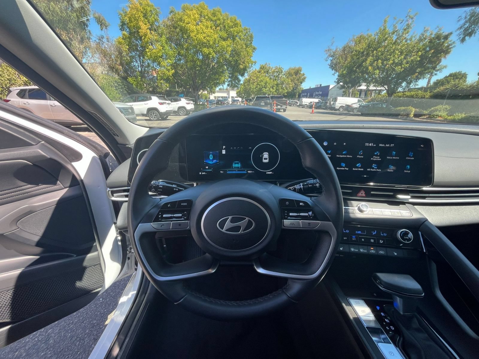 Thumbnail: 2025 Hyundai Elantra - 30