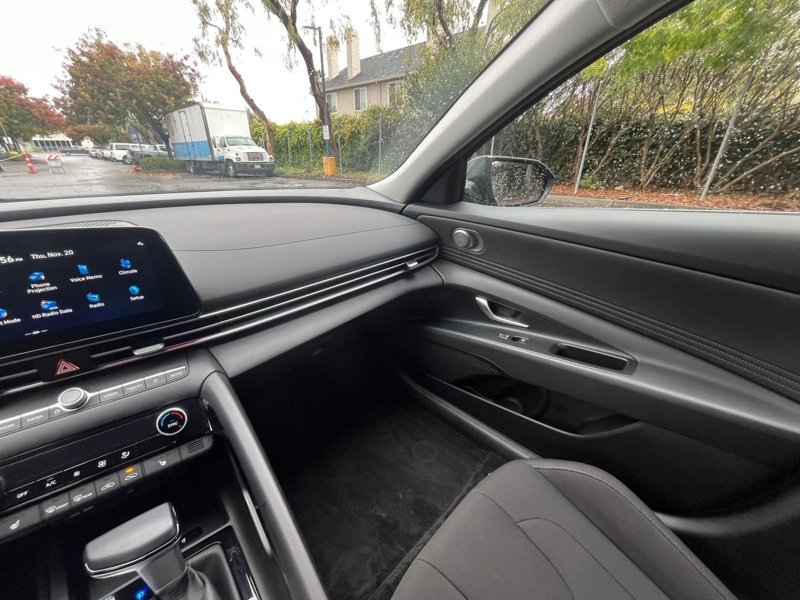 Thumbnail: 2025 Hyundai Elantra - 33