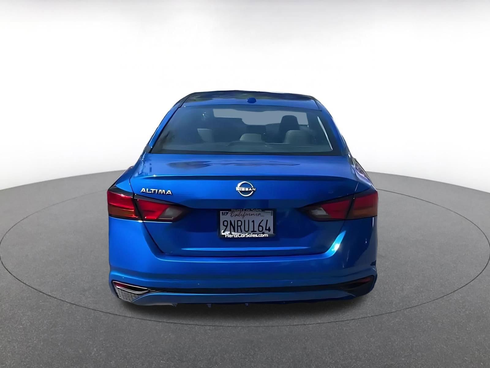 Thumbnail: 2025 Nissan Altima - 12