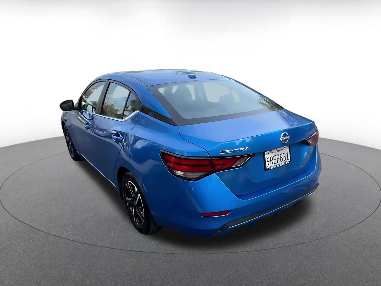 Thumbnail: 2025 Nissan Sentra - 11