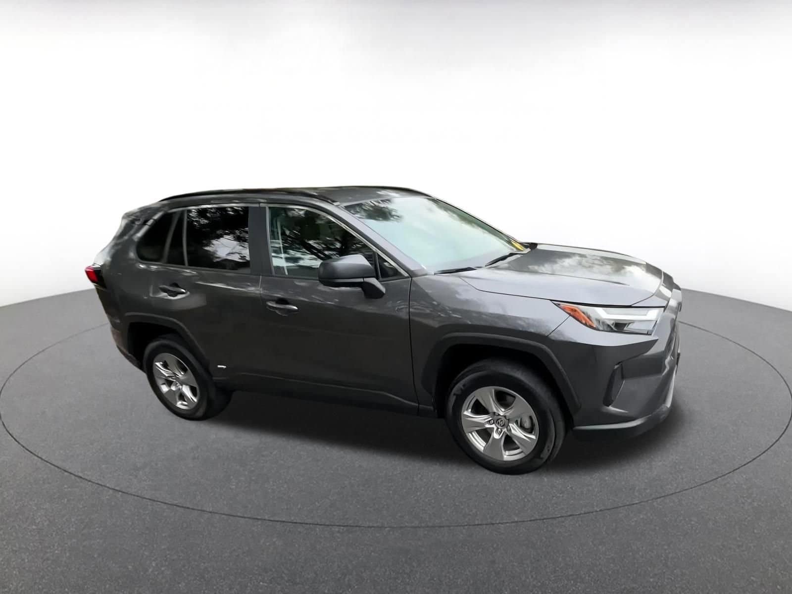 Thumbnail: 2025 Toyota RAV4 - 2