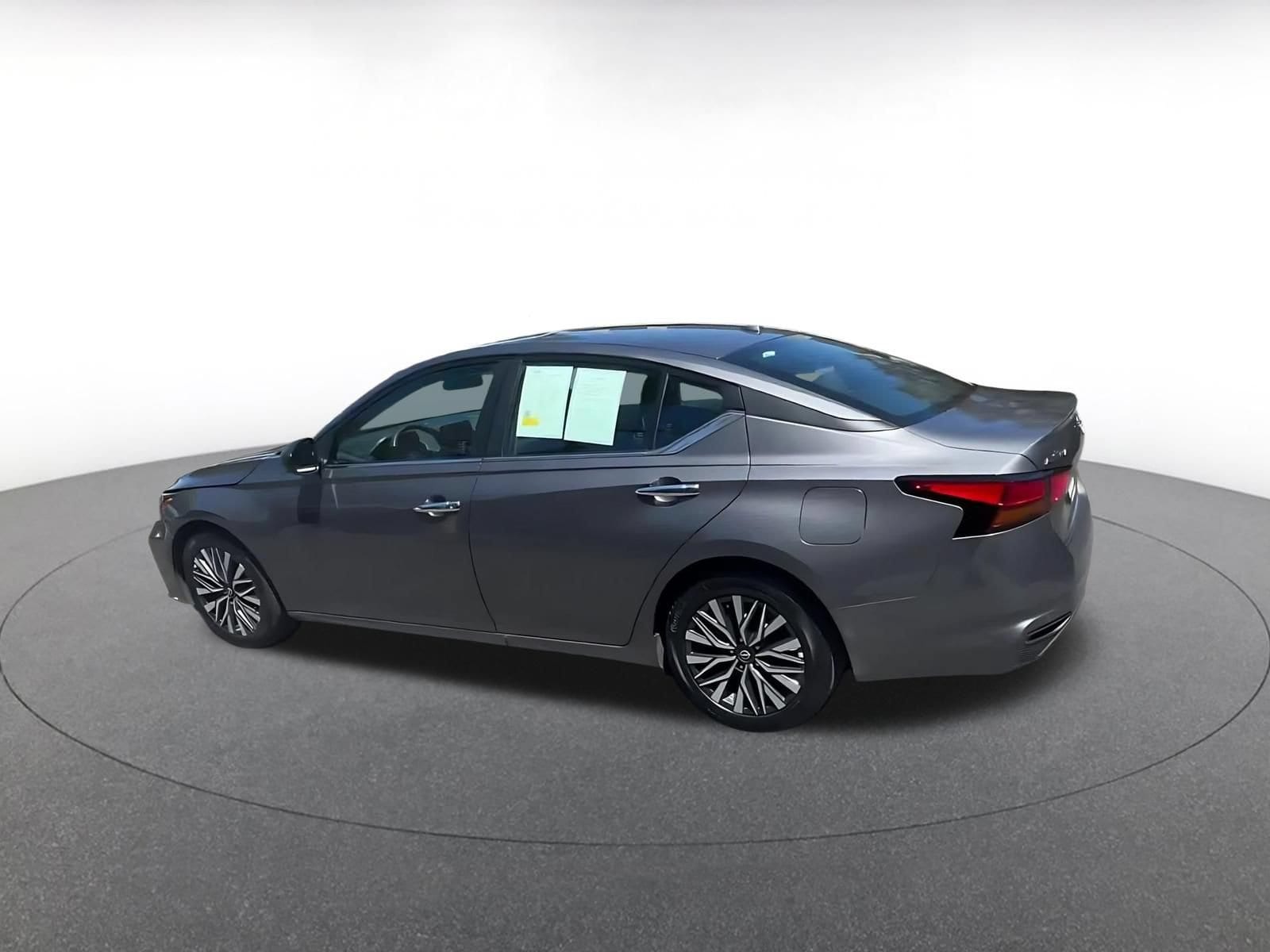 Thumbnail: 2025 Nissan Altima - 7