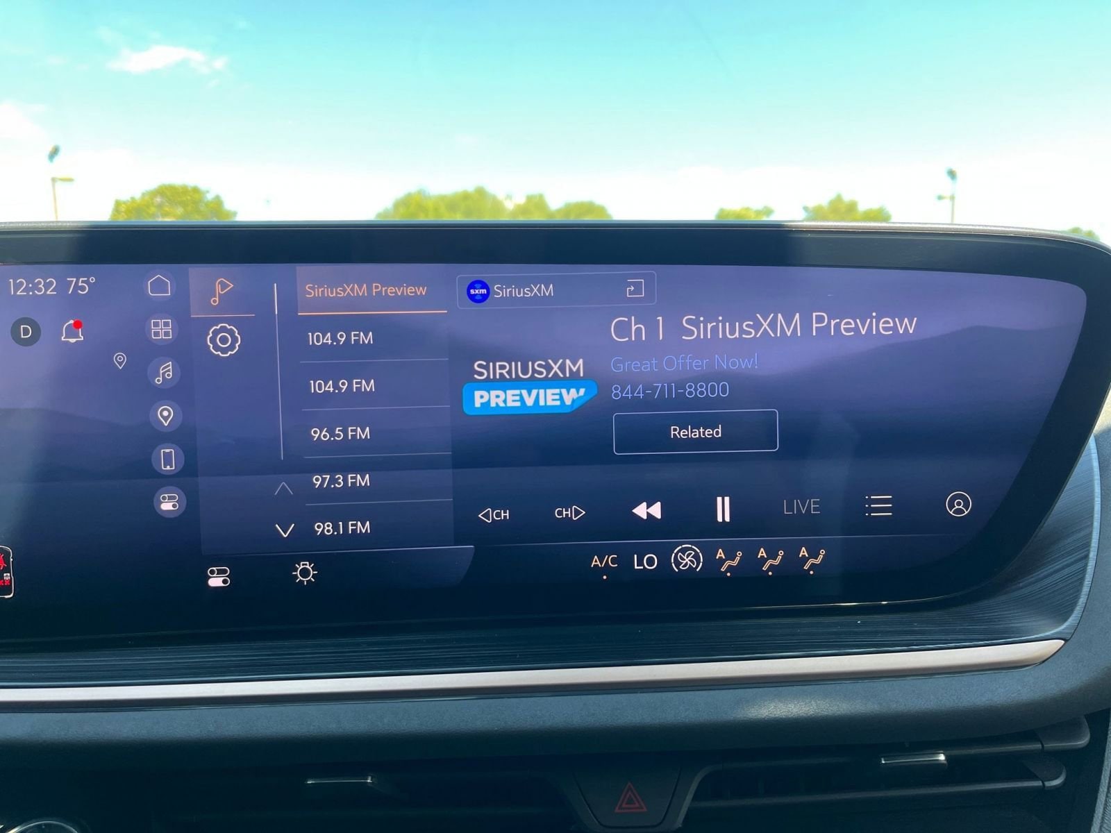 Thumbnail: 2024 Buick Envision - 21