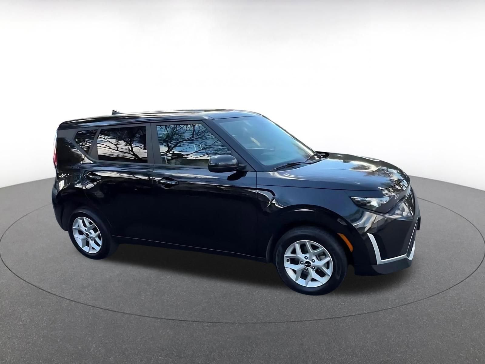 Thumbnail: 2025 Kia Soul - 2