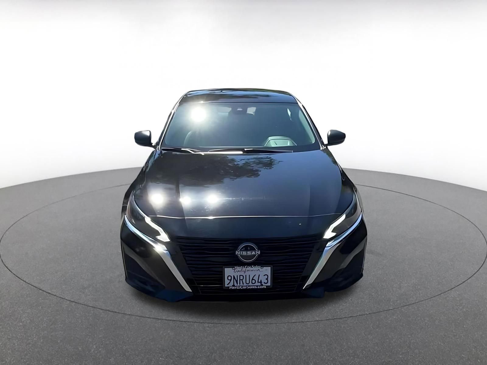 Thumbnail: 2025 Nissan Altima - 4
