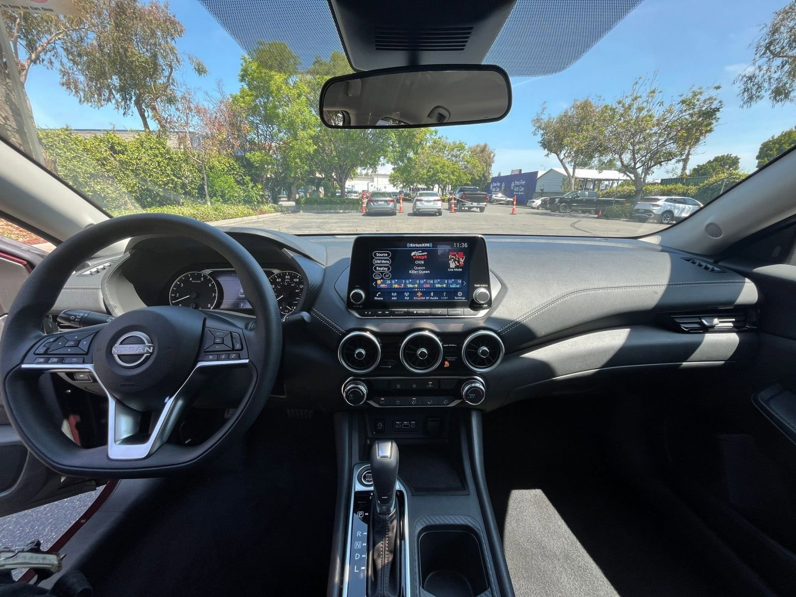 Thumbnail: 2025 Nissan Sentra - 31