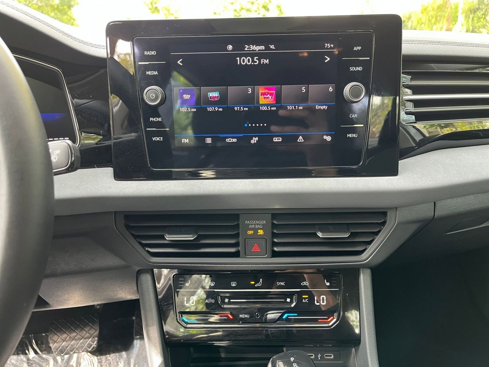 Thumbnail: 2025 Volkswagen Jetta - 18