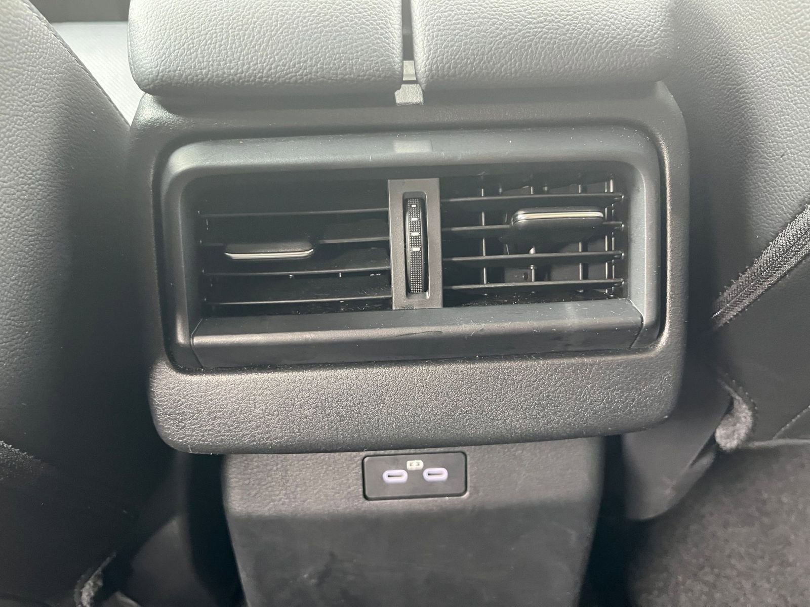 Thumbnail: 2025 Mazda CX-50 - 23