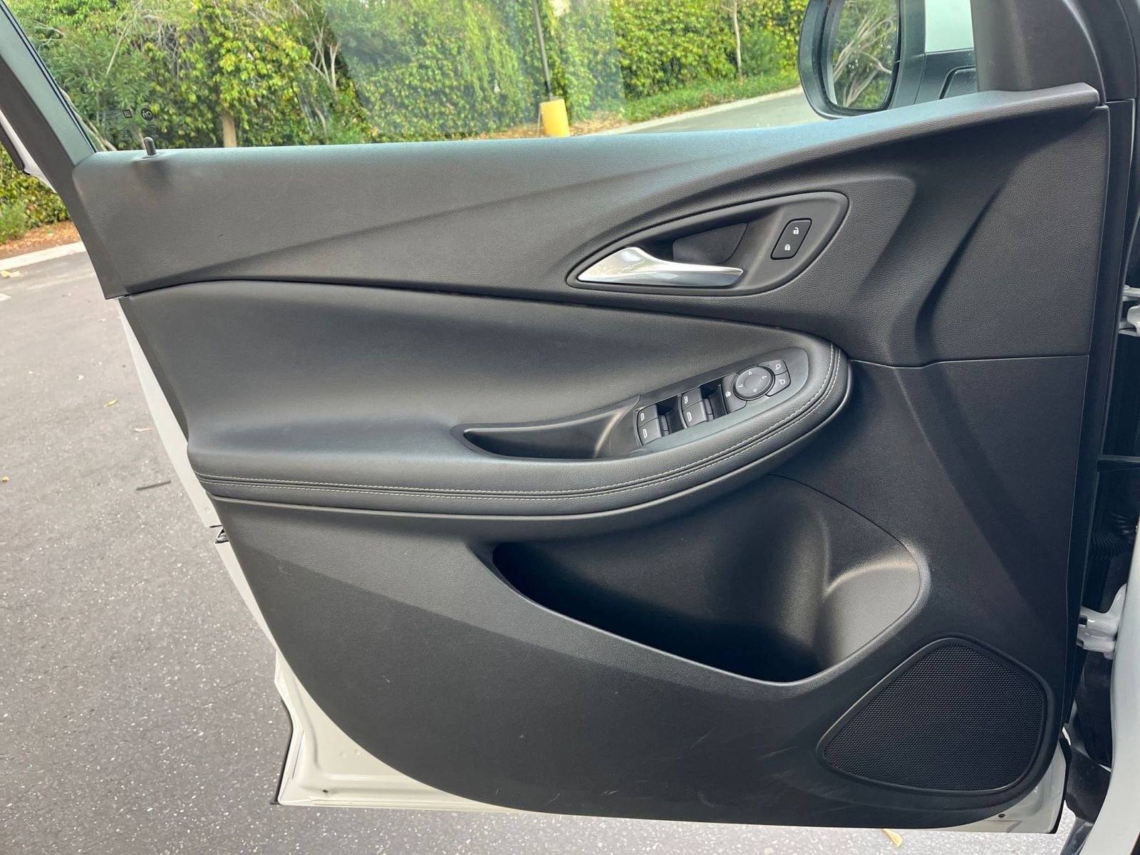 Thumbnail: 2025 Buick Encore GX - 20