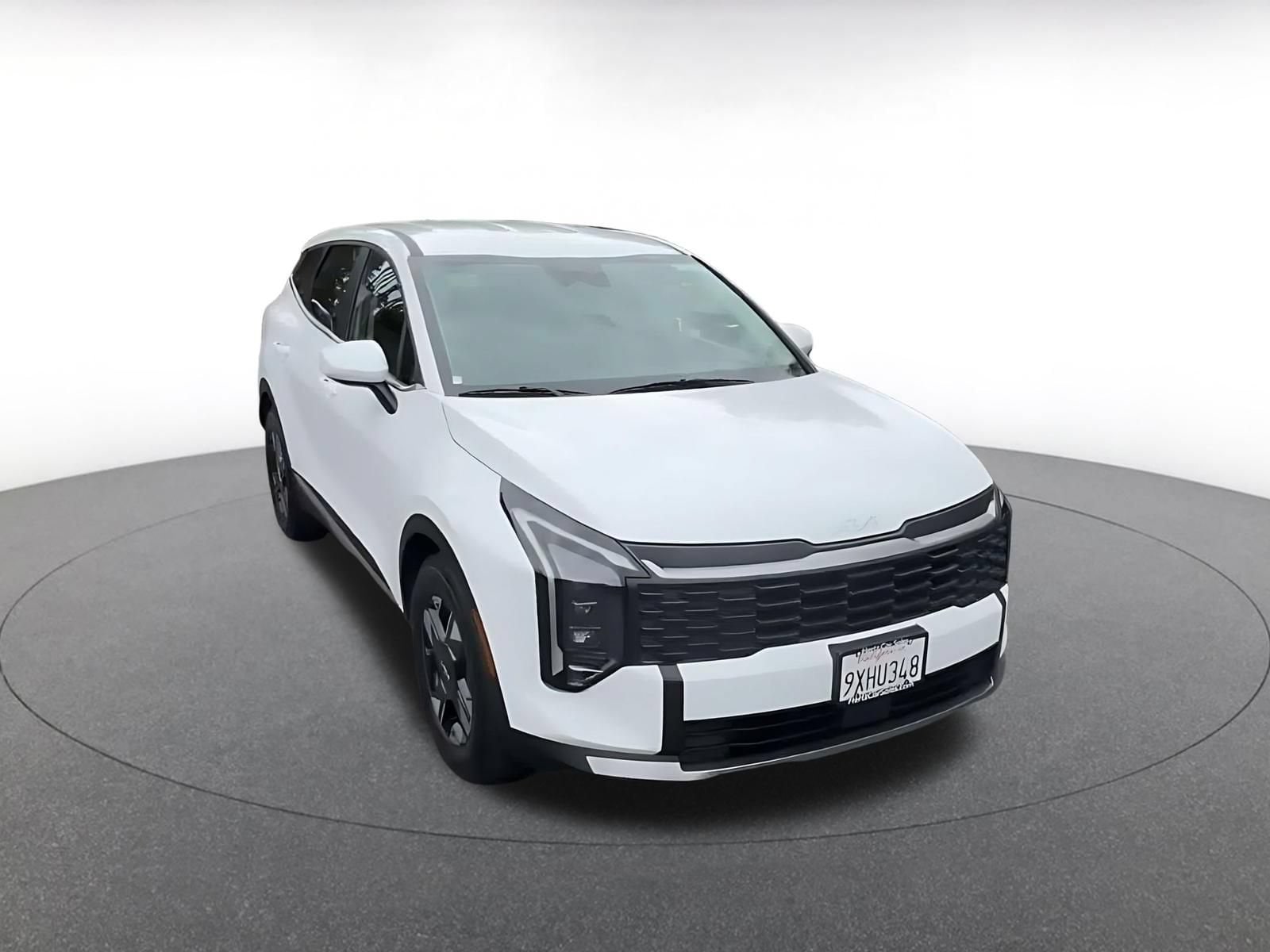 Thumbnail: 2026 Kia Sportage - 3