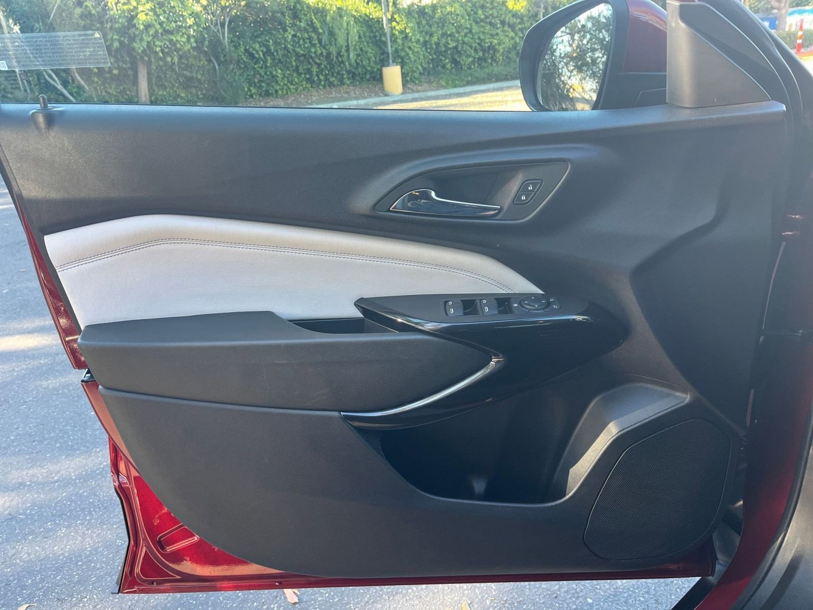 Thumbnail: 2025 Chevrolet Trax - 20