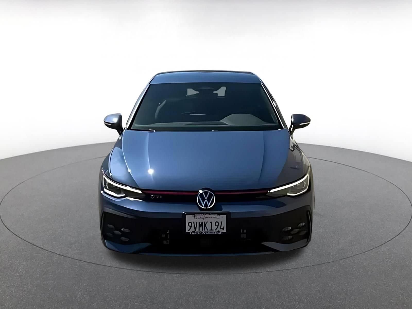 Thumbnail: 2026 Volkswagen Golf - 4