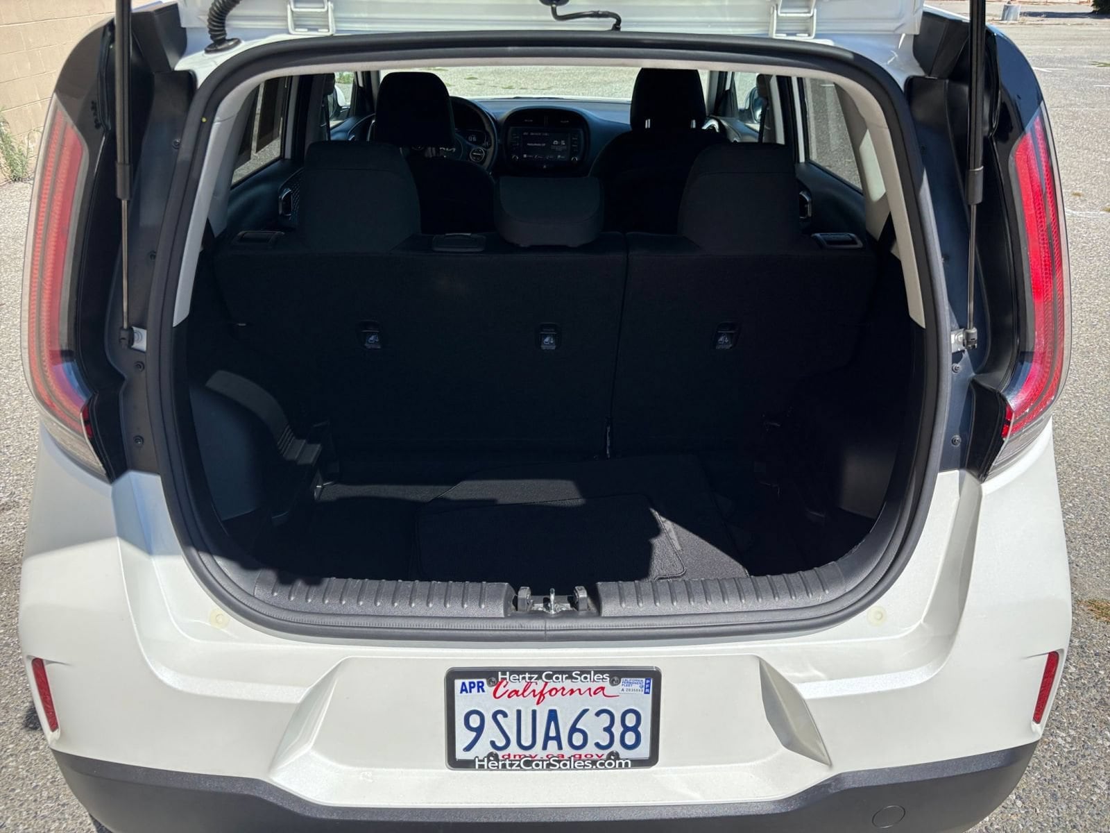 Thumbnail: 2025 Kia Soul - 24