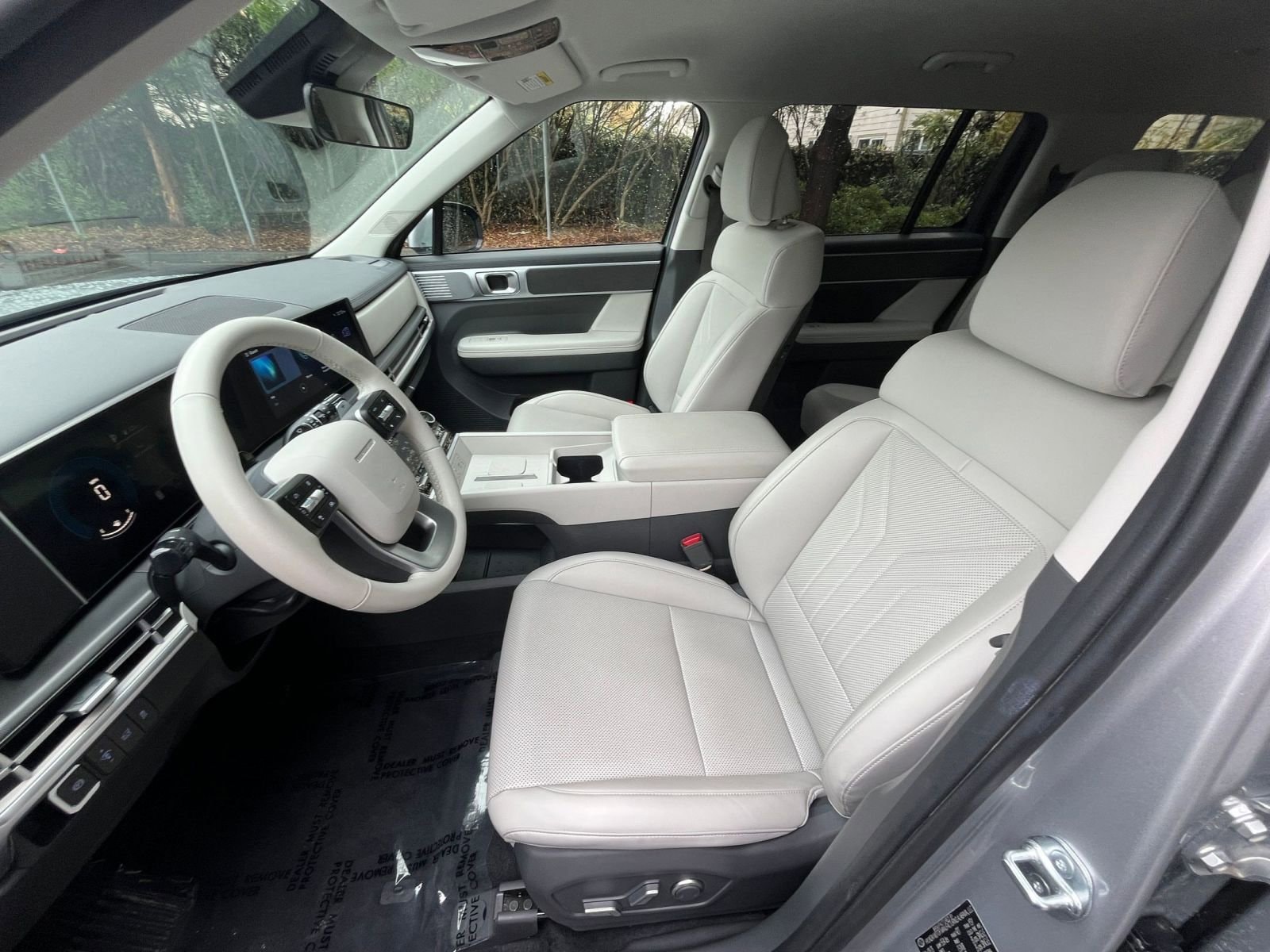 Thumbnail: 2025 Hyundai Santa Fe - 27