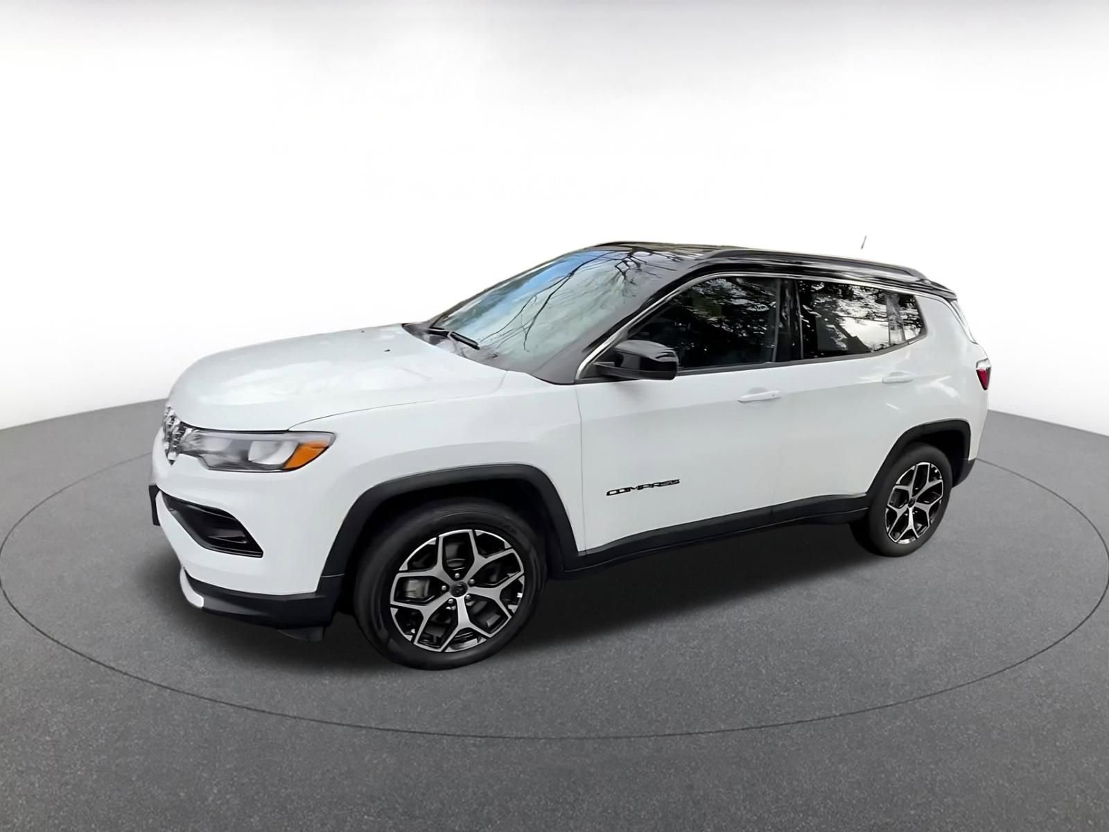 Thumbnail: 2025 Jeep Compass - 8