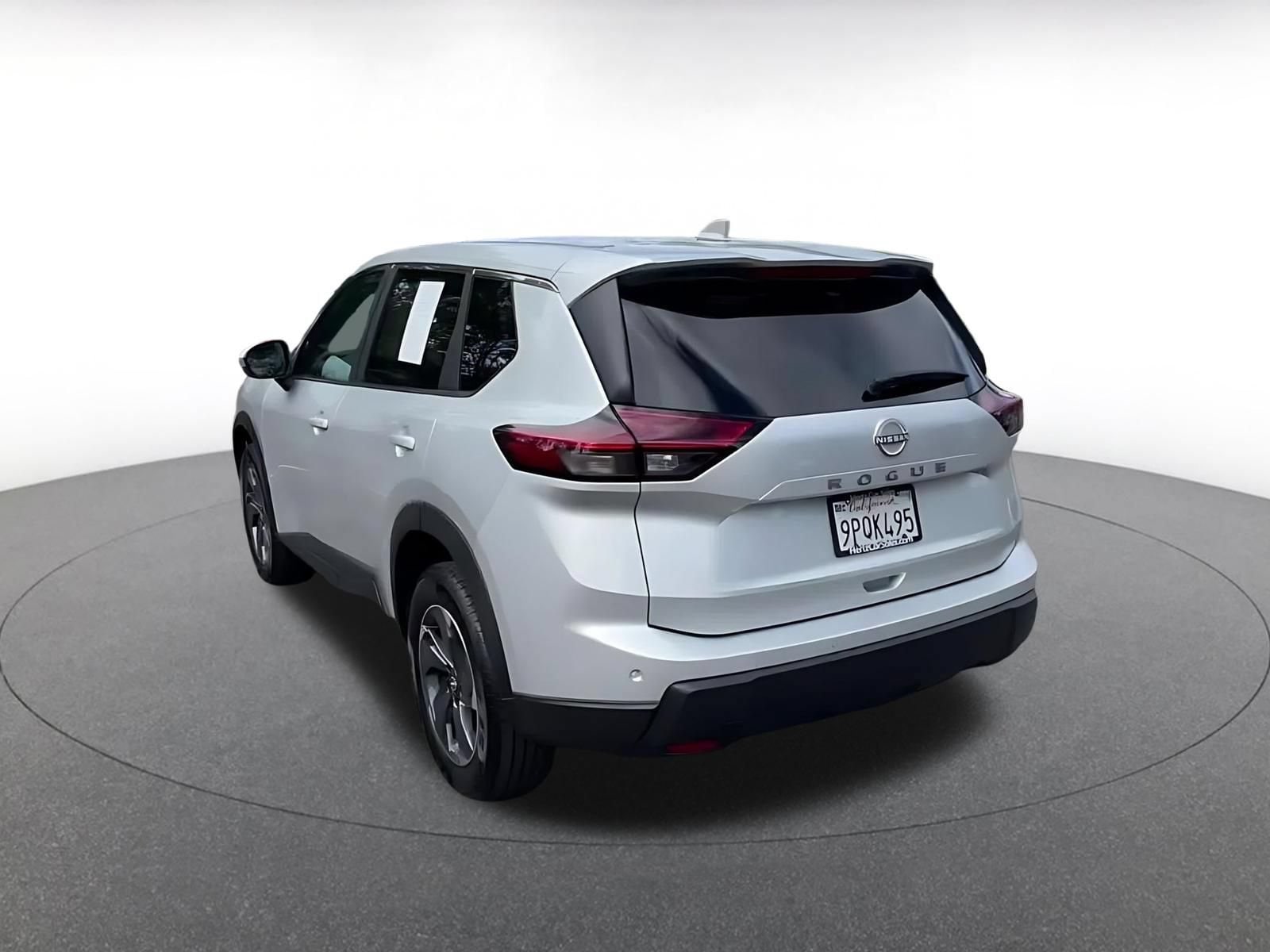 Thumbnail: 2025 Nissan Rogue - 9