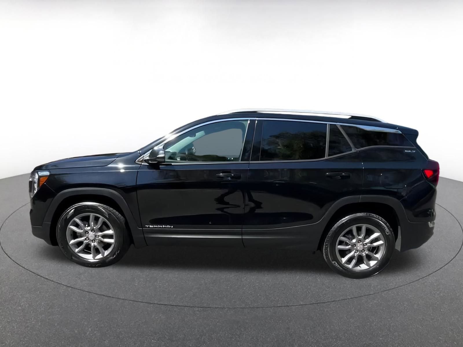 Thumbnail: 2024 GMC Terrain - 9