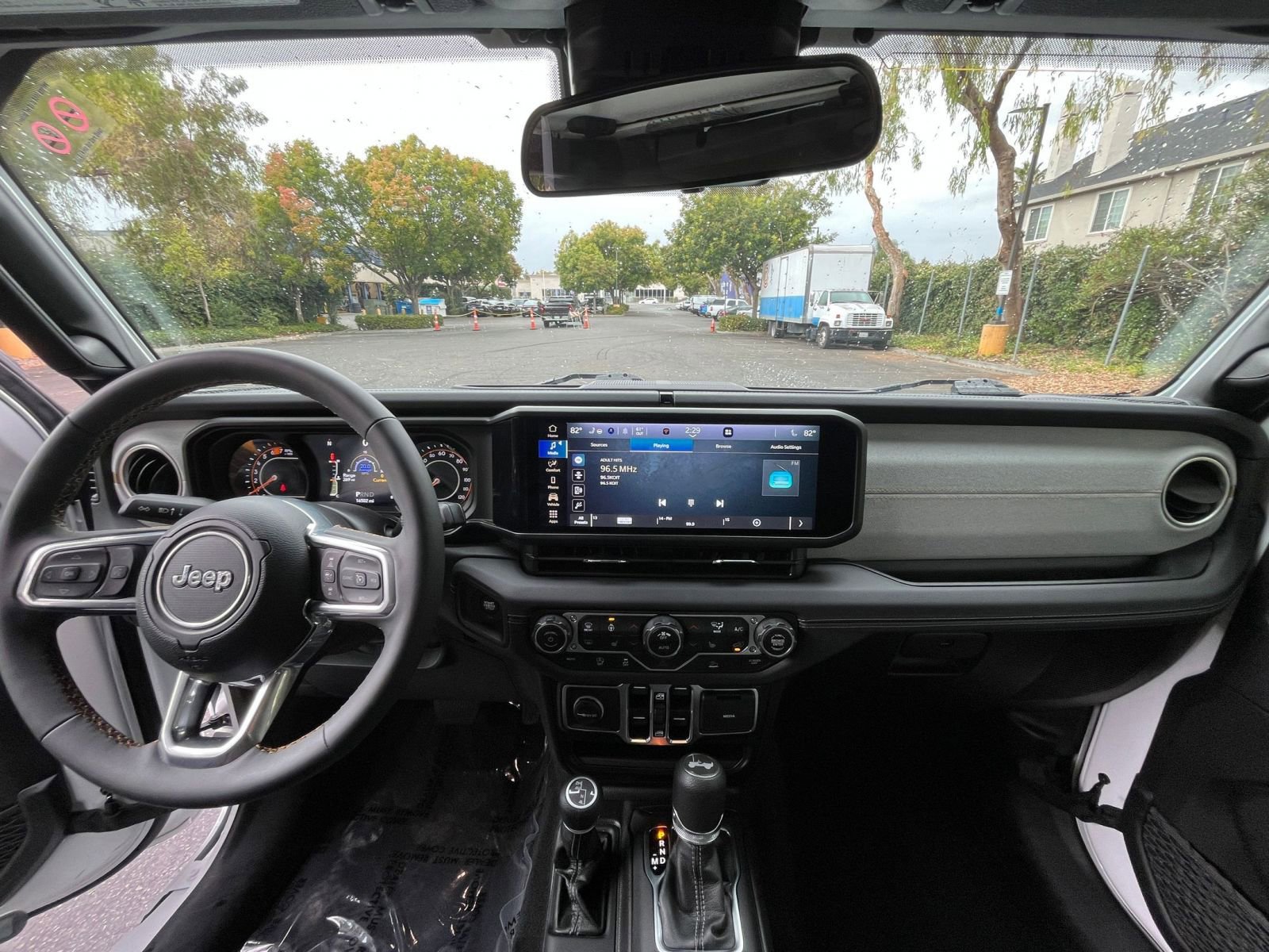 Thumbnail: 2025 Jeep Wrangler - 32