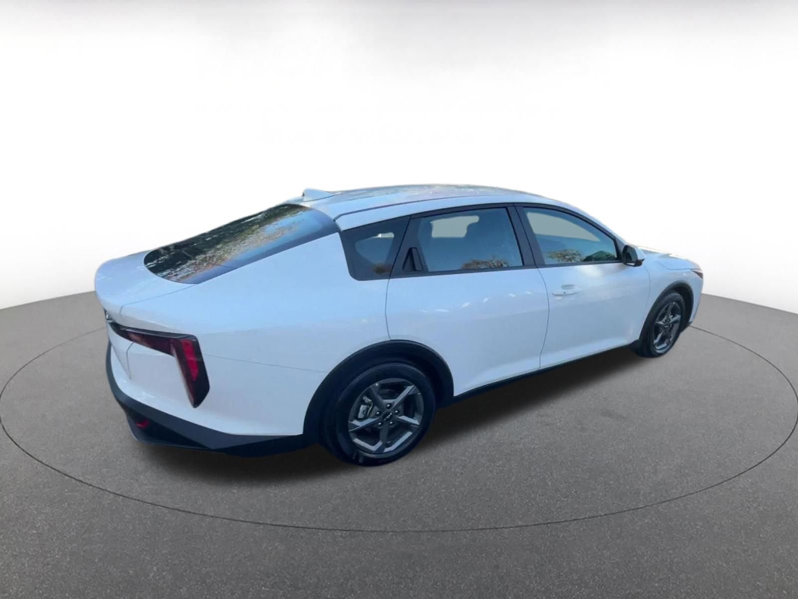 Thumbnail: 2025 Kia K4 - 15