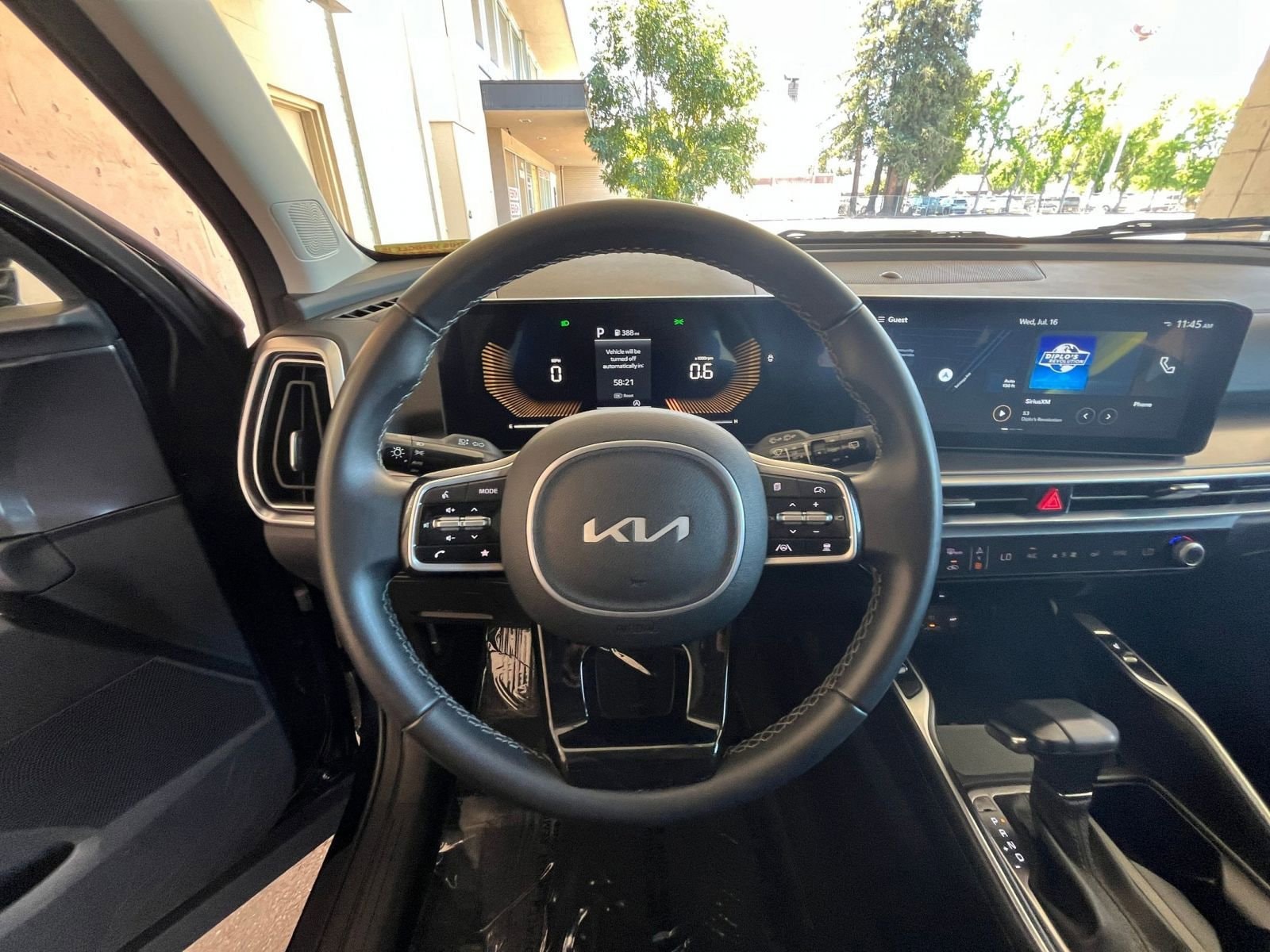 Thumbnail: 2024 Kia Sorento - 29