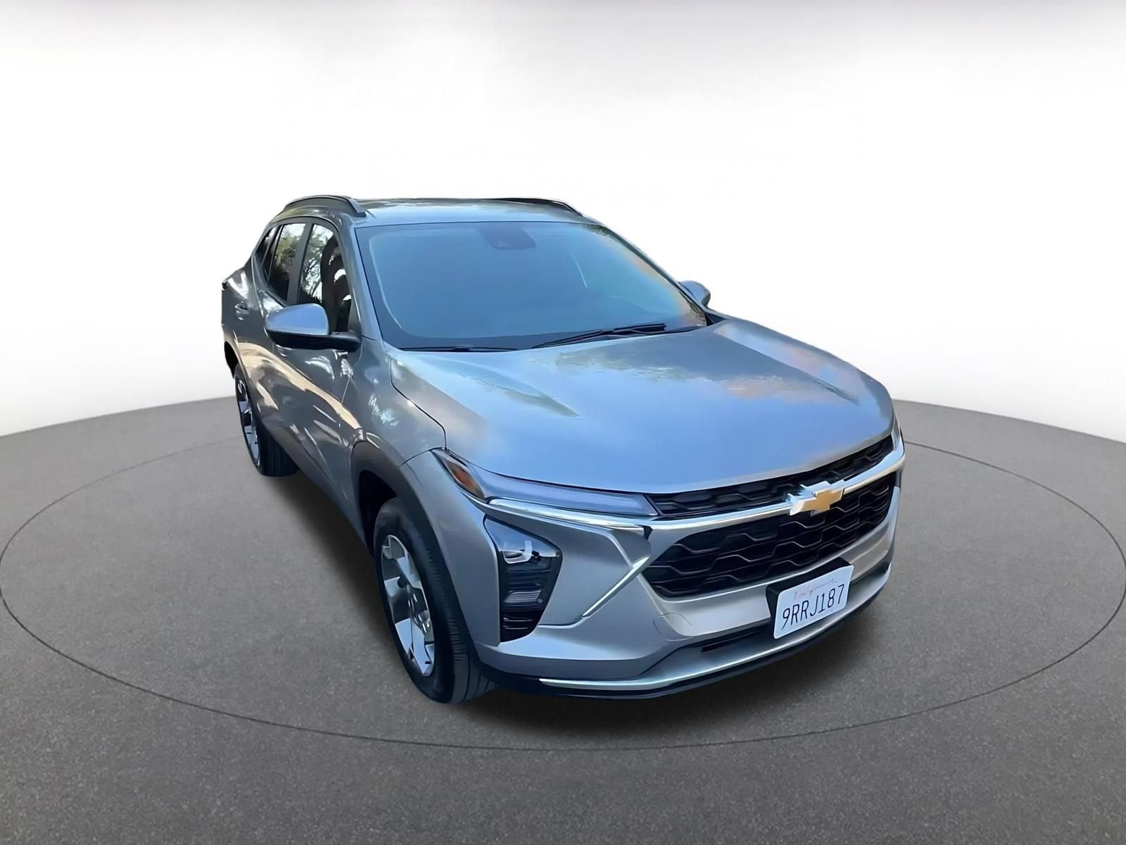 Thumbnail: 2025 Chevrolet Trax - 3