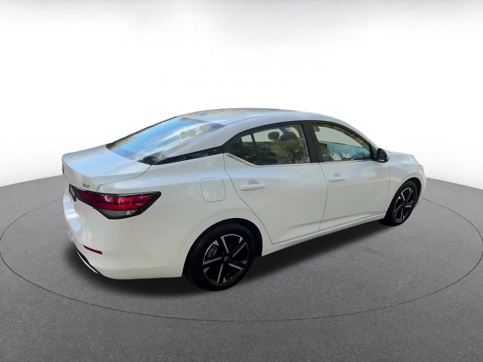 Thumbnail: 2024 Nissan Sentra - 15