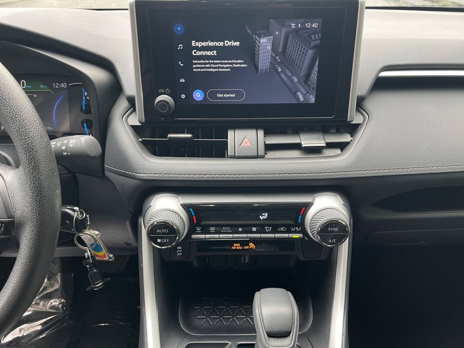 Thumbnail: 2025 Toyota RAV4 - 18