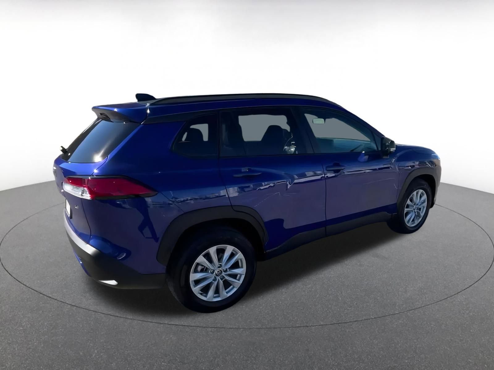 Thumbnail: 2025 Toyota Corolla Cross - 15