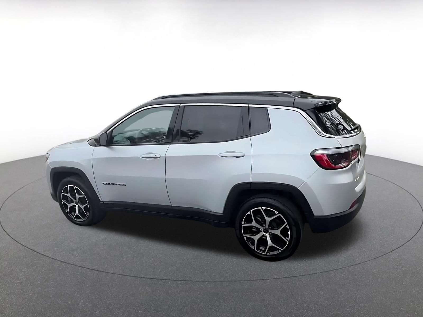 Thumbnail: 2025 Jeep Compass - 10