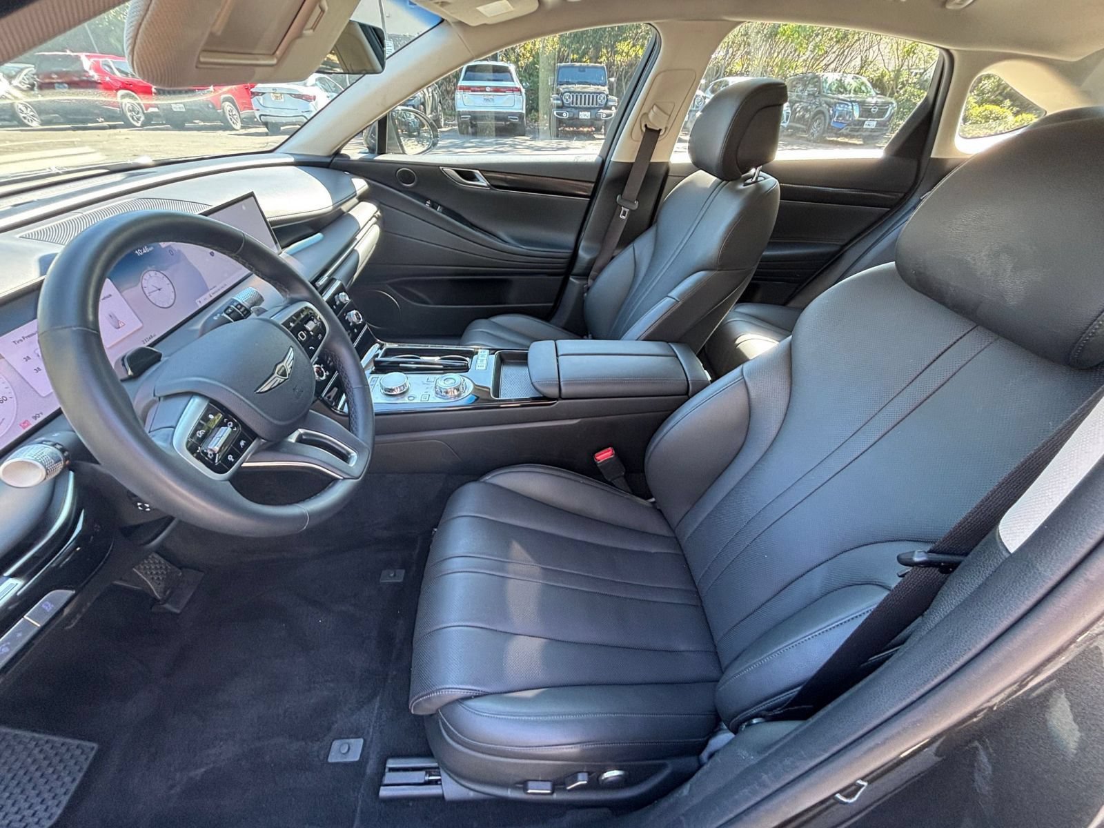 Thumbnail: 2026 Genesis G80 - 28