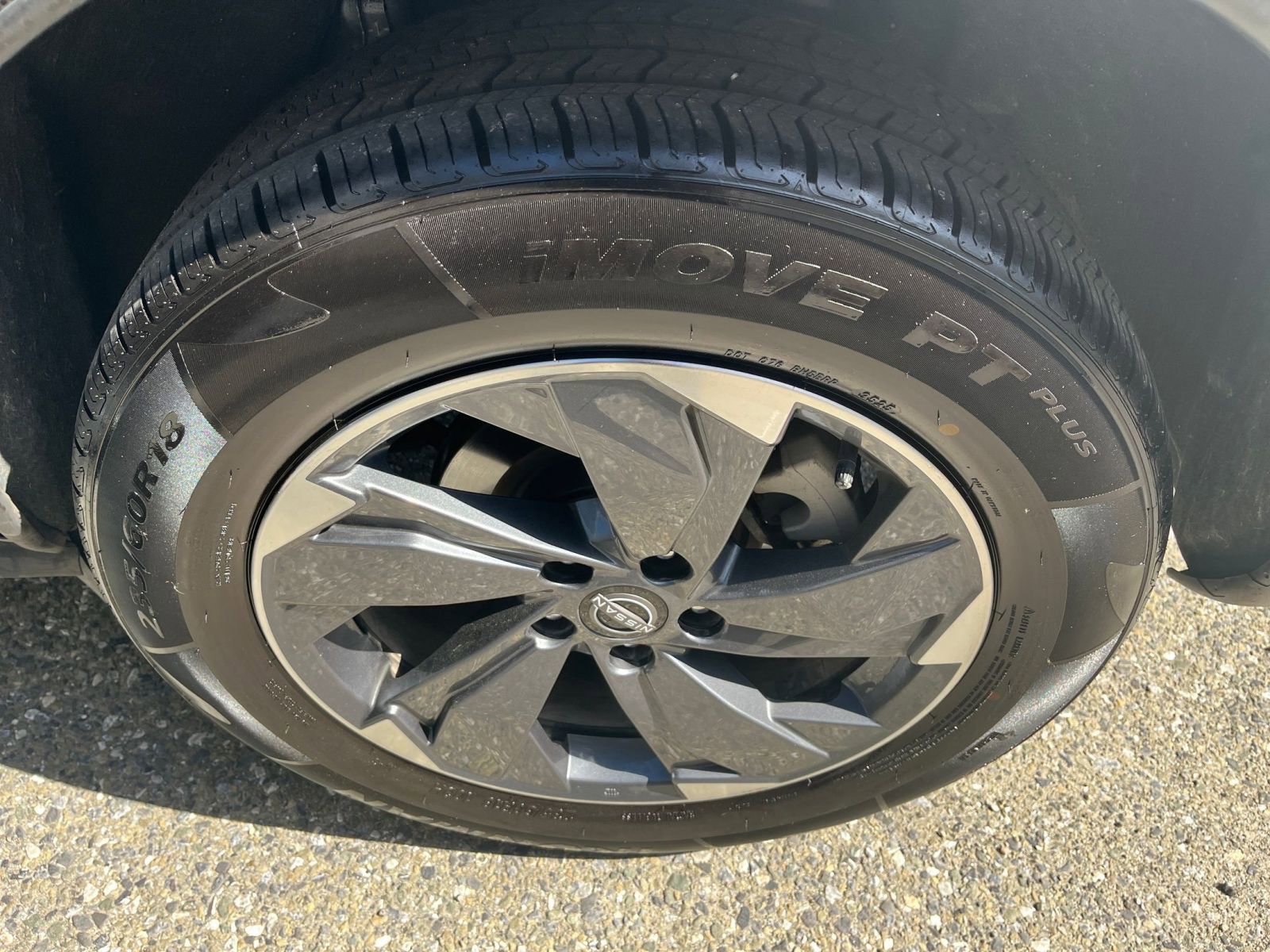 Thumbnail: 2025 Nissan Rogue - 32