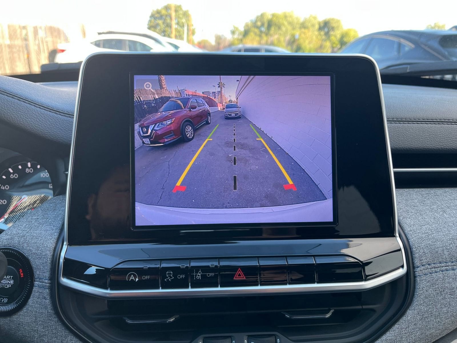 Thumbnail: 2025 Jeep Compass - 23