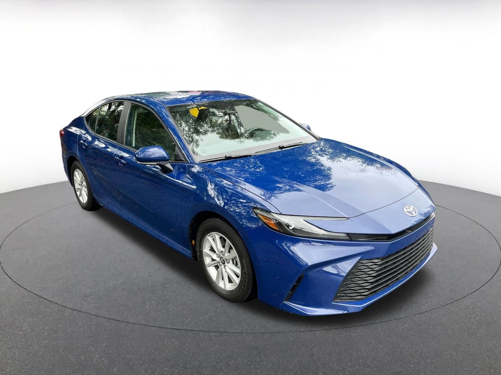 Thumbnail: 2025 Toyota Camry - 1