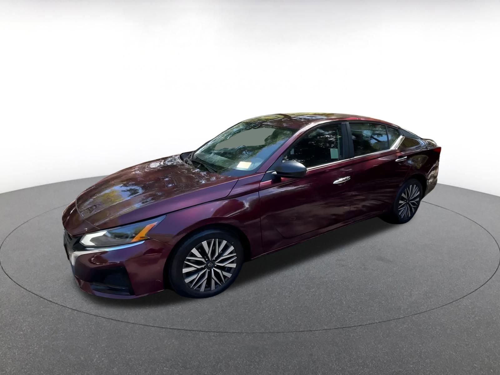 Thumbnail: 2024 Nissan Altima - 8