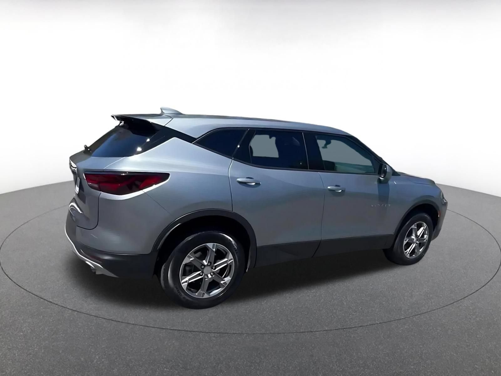Thumbnail: 2026 Chevrolet Blazer - 15