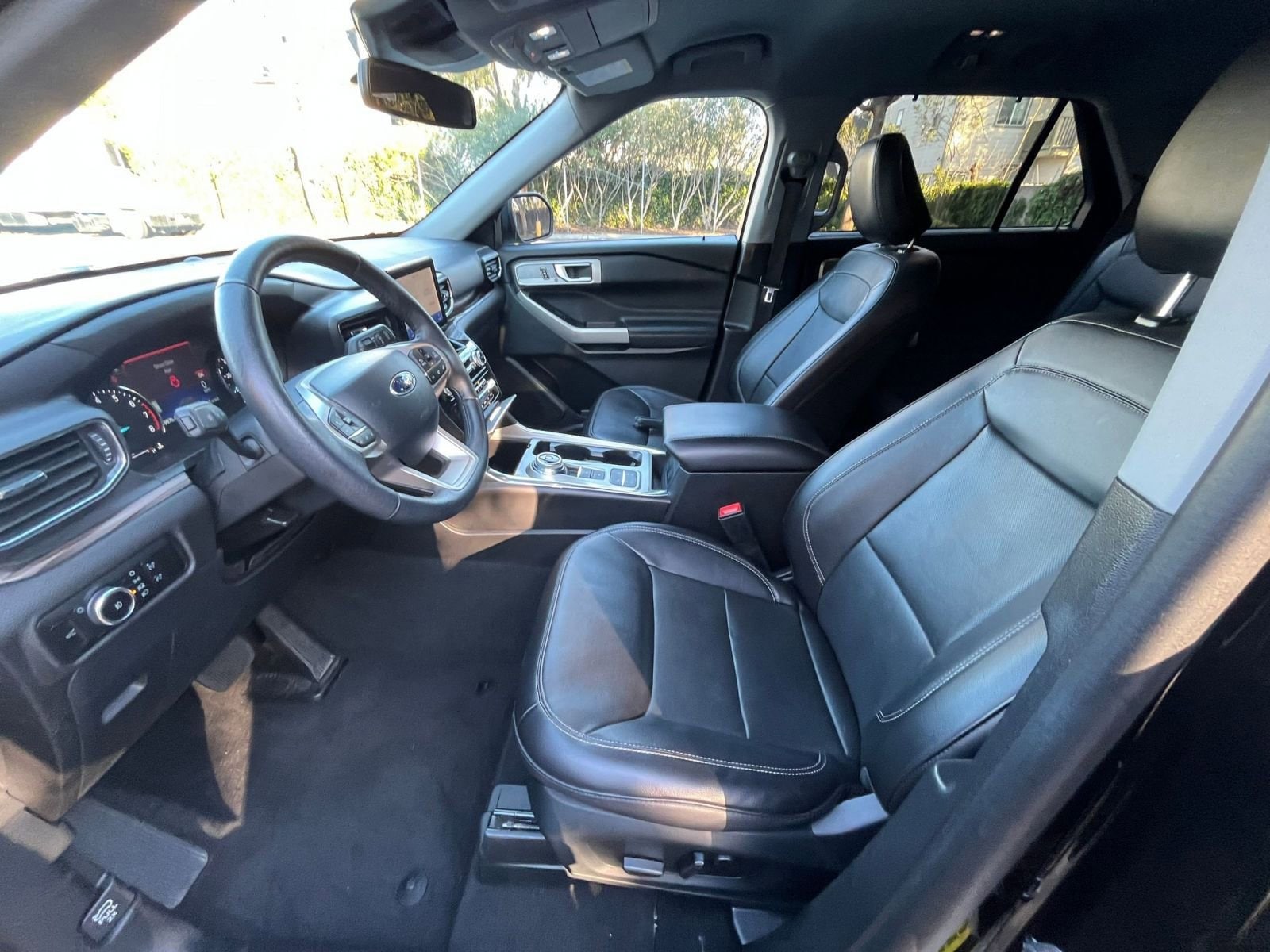 Thumbnail: 2024 Ford Explorer - 29