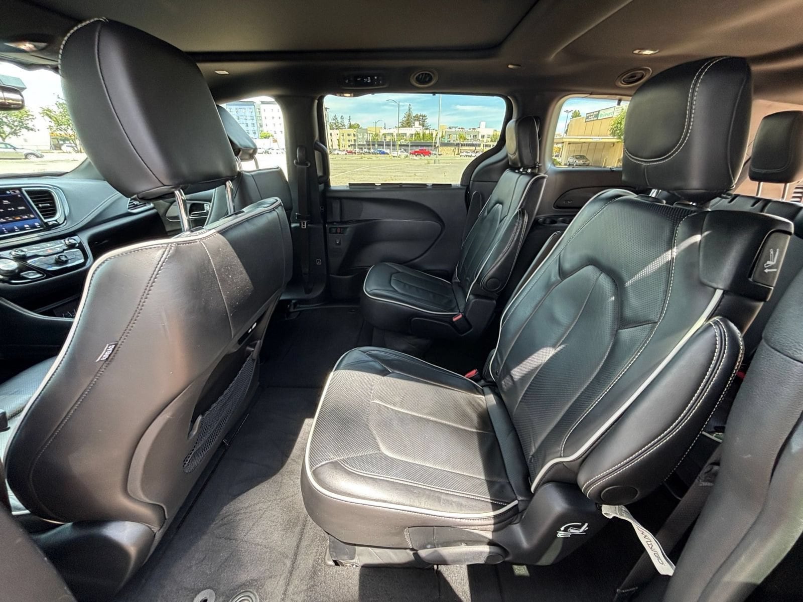 Thumbnail: 2025 Chrysler Pacifica - 23