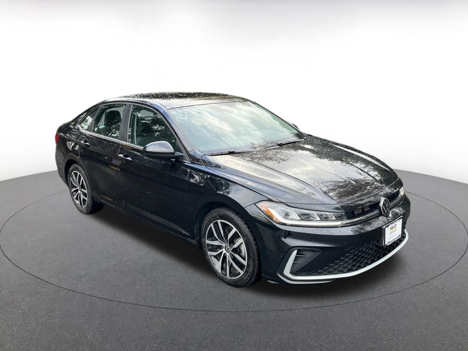 Thumbnail: 2025 Volkswagen Jetta - 1