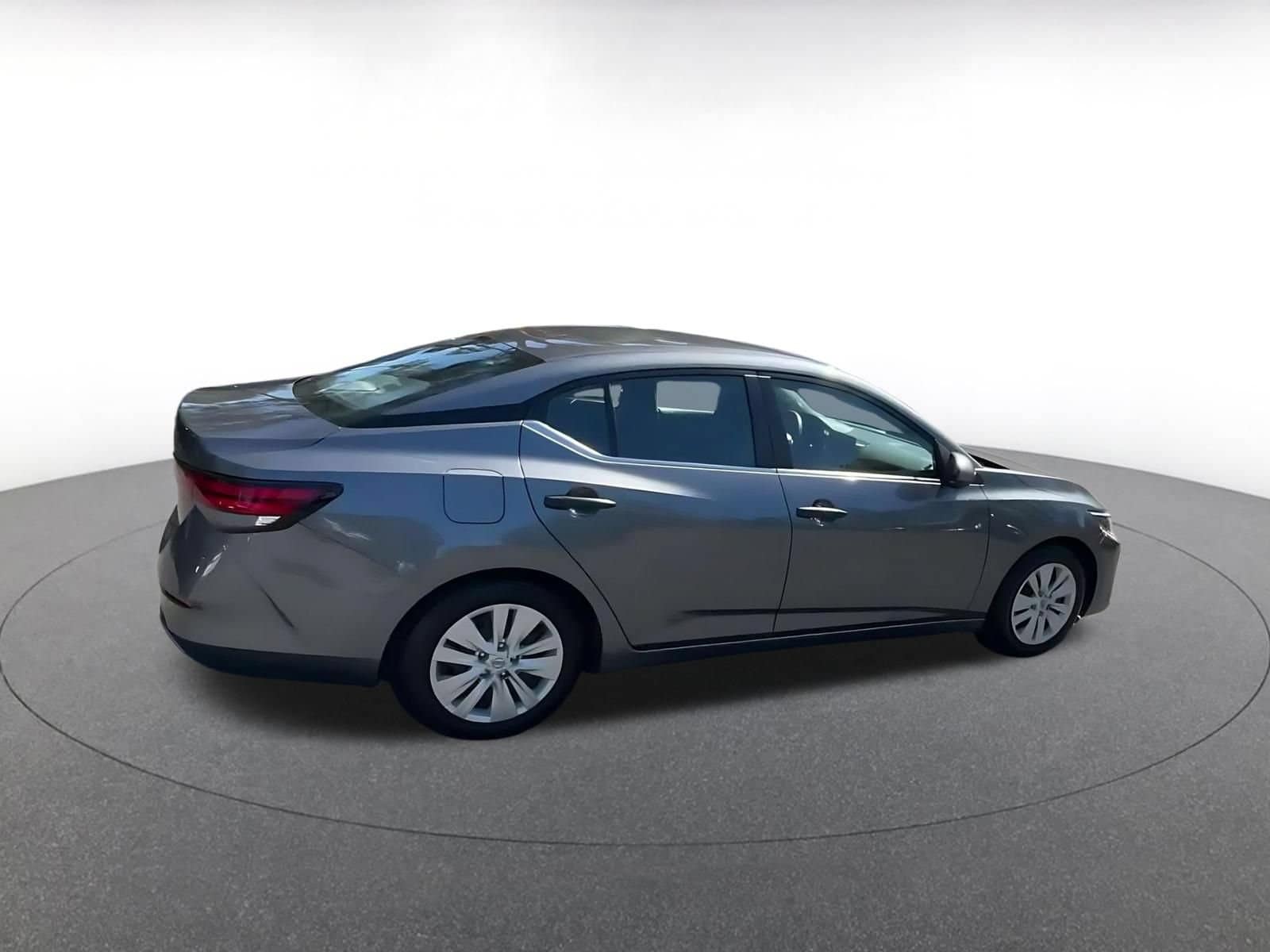 Thumbnail: 2025 Nissan Sentra - 13